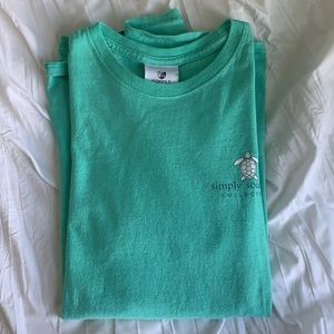 simply southern women’s turtle short sleeved tee